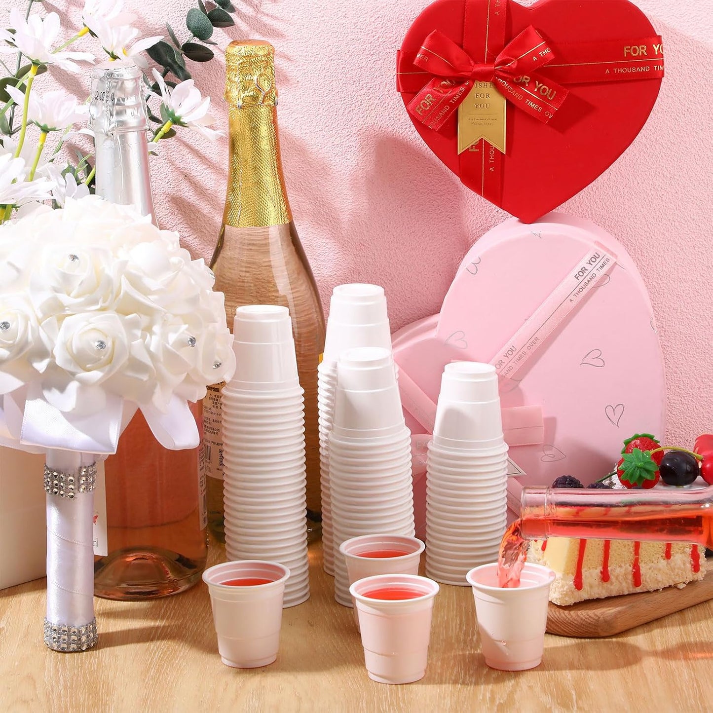 Roshtia 100 Pack 2 oz Plastic Shot Cups, Mini Disposable Shot Glasses 2 oz Wedding Party Cups for Bridal Shower Wedding Party, Beer Taste Serving, Snacks(Black, Gold)