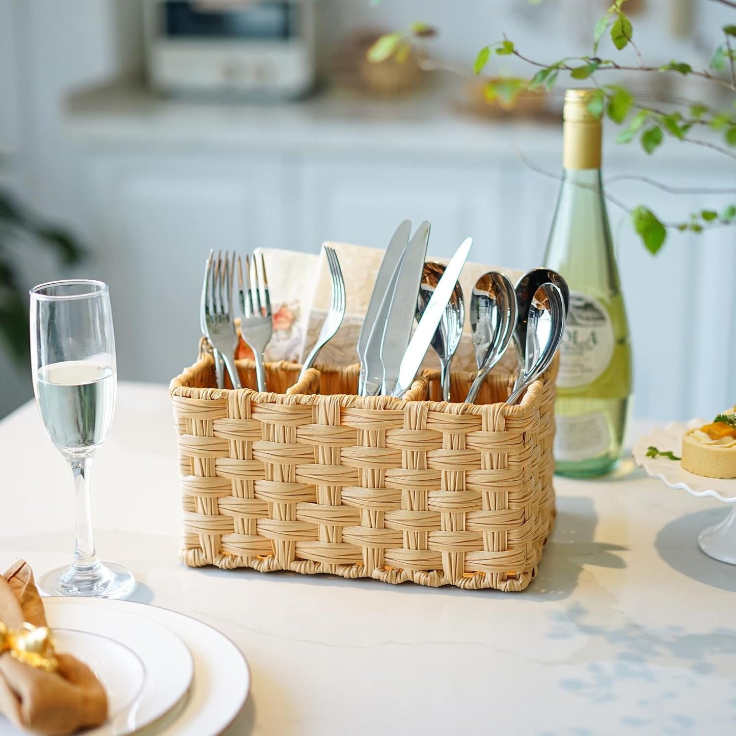 GRANNY SAYS Wicker Utensil Caddy - Picnic Basket with Handle, Organizer for Kitchen Table or Cabinet, Silverware Holder for Parties