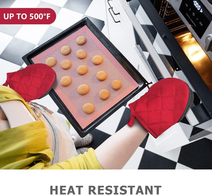 1 Pair Short Oven Mitts - Silicone Kitchen Oven Gloves High Heat Resistant 500℉, Mini Oven Mits with Non-Slip Grip Surfaces and Hanging Loop for BBQ, Baking, Cooking and Grilling (Black)