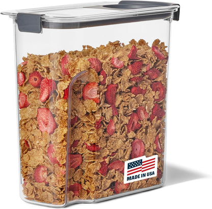 Rubbermaid Brilliance Pantry Airtight Food Storage Container, BPA-Free 7.8 Cup, Ideal for Brown Sugar - Efficient, Leak-Proof and Dishwasher-safe