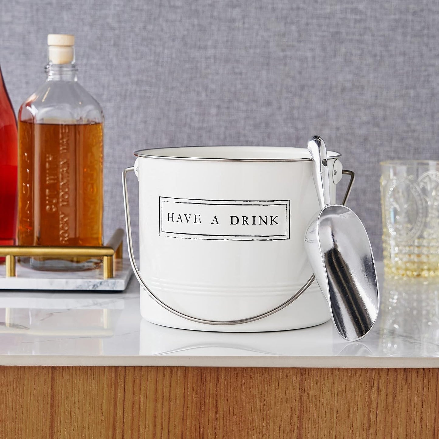Twine Insulated Ice Bucket with Lid, Scoop & Handles for Beer, Wine, Champagne, Beverages, 1 Gal Galvanized Metal Bucket, Steel Ice Container for BBQs, Indoor & Outdoor Party Supplies, Bar Accessories