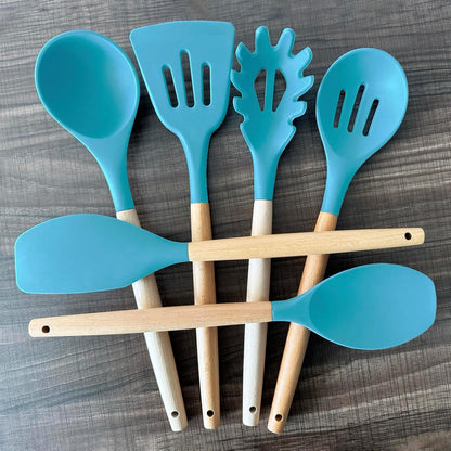 Kitchen Cooking Utensils Set, 6Pcs Silicone Kitchen Utensils Set Spatula Spoon Soup Ladle Turner, Heat Resistant Wooden Handle Silicone Cooking Gadgets for Nonstick Cookware & Baking BPA FREE