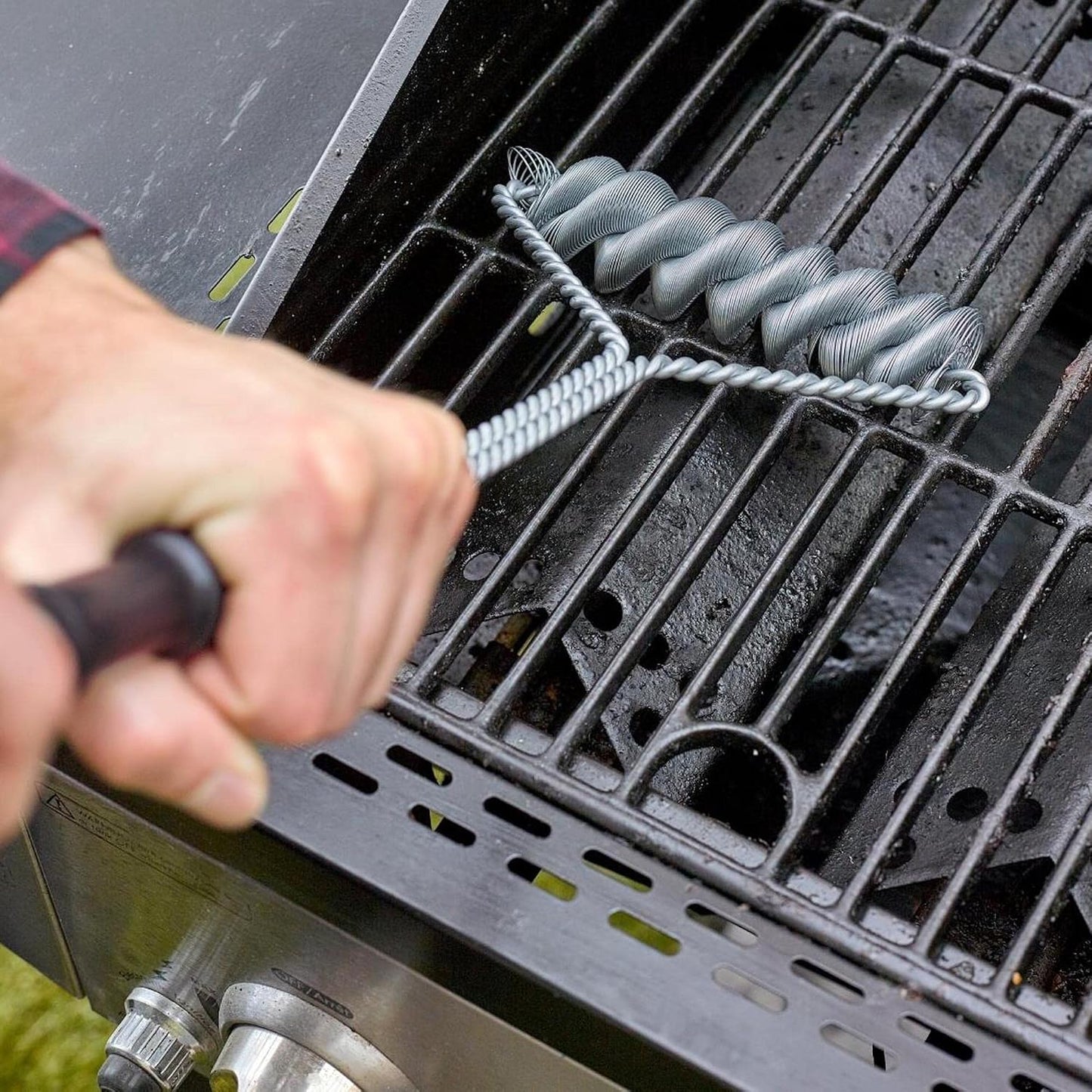 Outset Grill Cleaning, Universal Grill Grate Scraper, Stainless Steel with Storage Bag