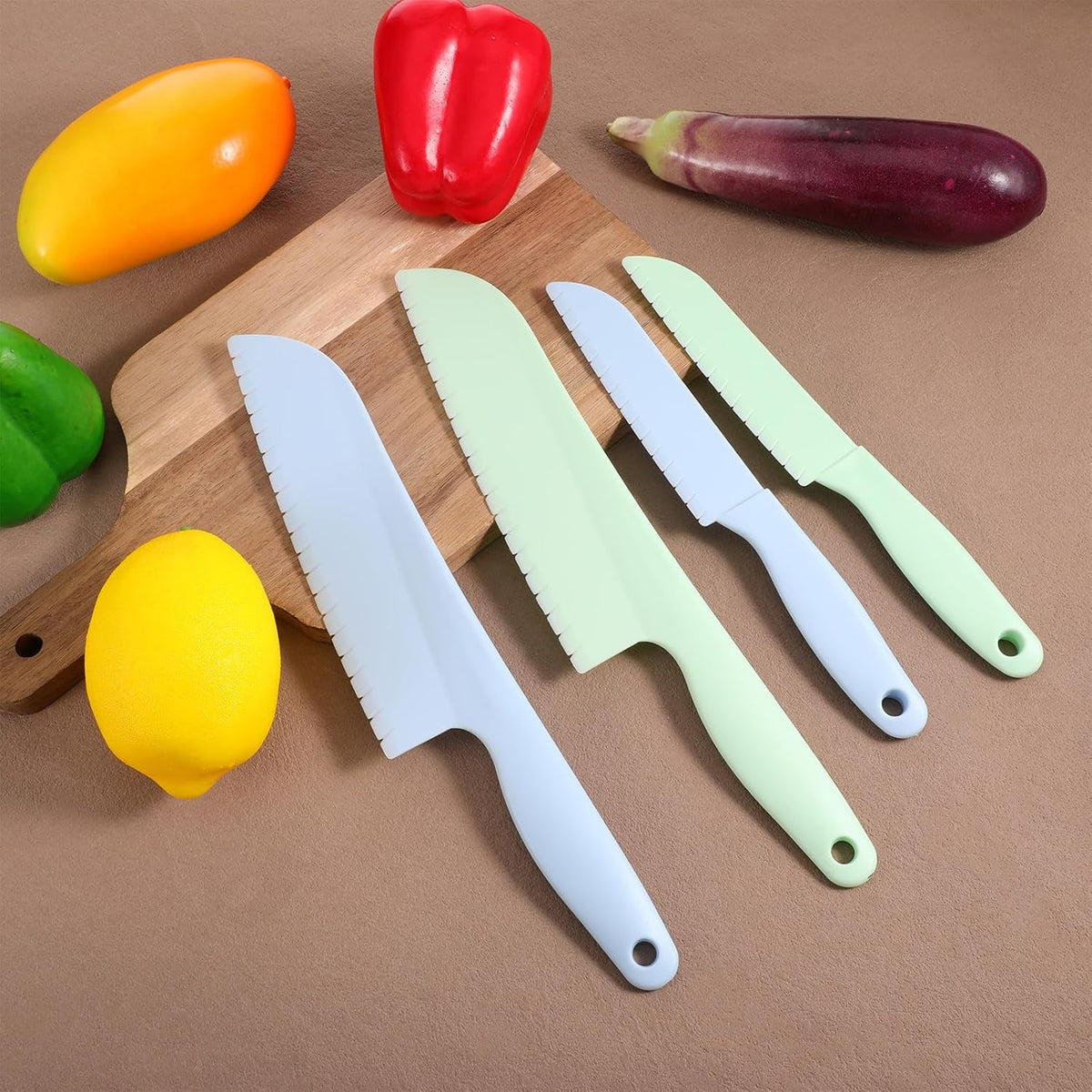4Pcs Lettuce Knife Plastic Serrated Cutter for Veggie Fruit Cake 11''/8.5''