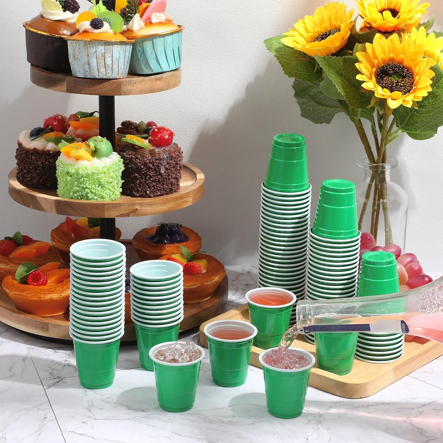 Roshtia 100 Pack 2 oz Plastic Shot Cups, Mini Disposable Shot Glasses 2 oz Wedding Party Cups for Bridal Shower Wedding Party, Beer Taste Serving, Snacks(Black, Gold)