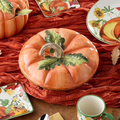 Harvest Fields 3D Pumpkin Covered Pie Carrier – 10.5” Ceramic Pie Dish with Lid – Perfect for Baking, Storing & Serving Pies, Quiches & Holiday Desserts – Festive Thanksgiving Bakeware