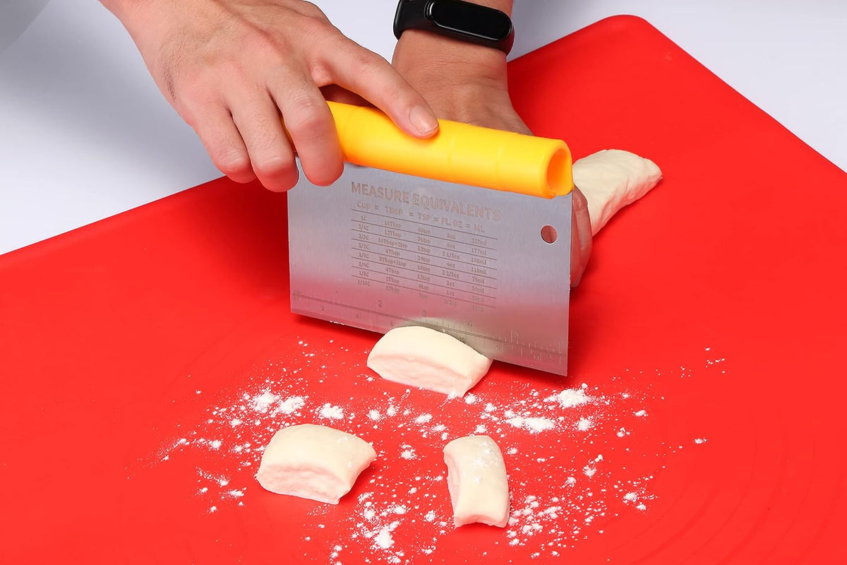 Suanyok Dough Bowl Scraper - Flexible Plastic Multi-Function Kitchen tools