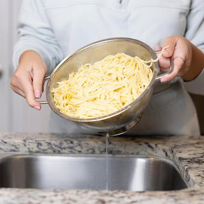 Fox Run Stainless Steel Colander, 4.7 Quart Over The Sink Pasta Strainer