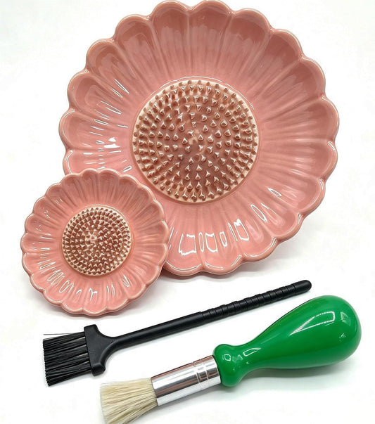 Ceramic Garlic Grater Plate,5”Grater Dish+2.75”Magnetic Fridge Decor Plate