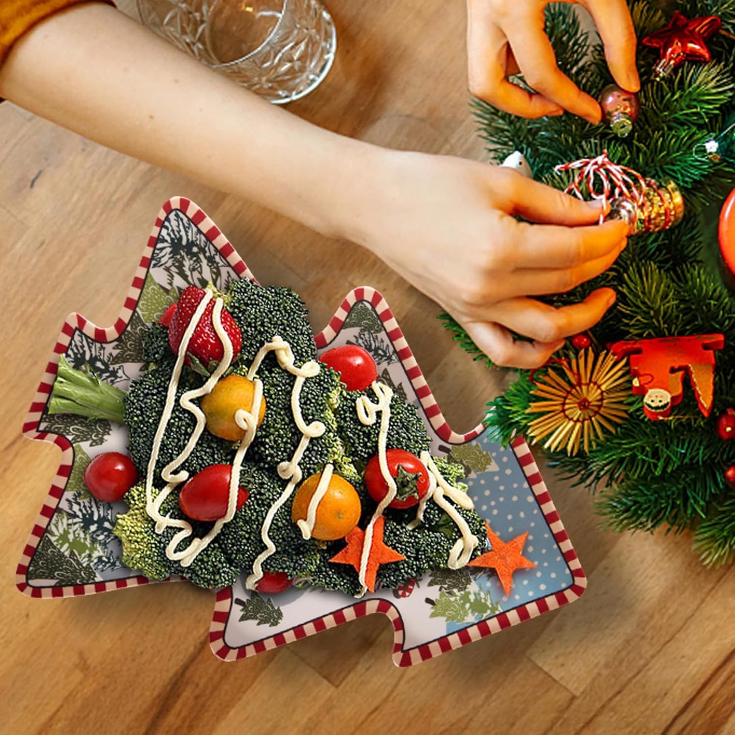 Christmas Tree Melamine Tray - Santa & Snowman Pattern | Ideal for Holiday Treats, Candy, and Feasts | Festive Tableware for Christmas Parties (1 Pack)