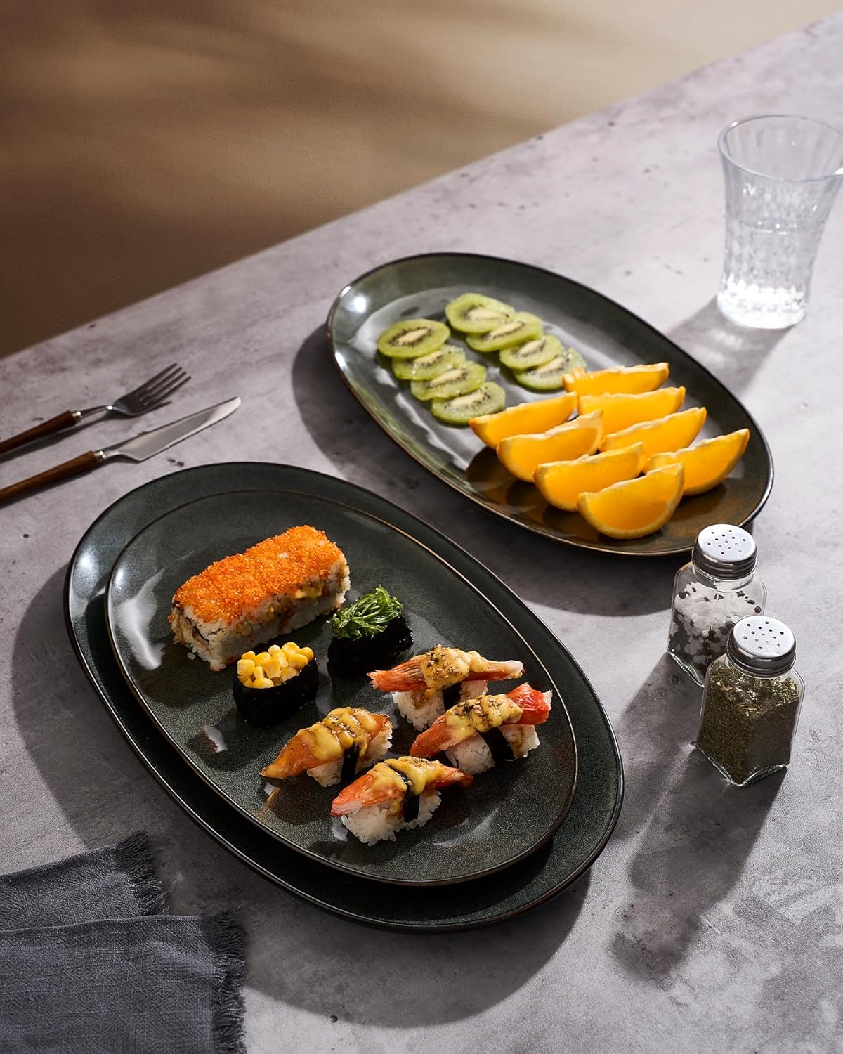 famiware Serving Platter, Oval 15.59/14.3/12.9inch Serving Dishes for Entertaining, Serving Bowls, Microwave Safe, Stoneware Serving Trays for Party, Food, Turkey, Cheese, Ocean Series, Vanilla White