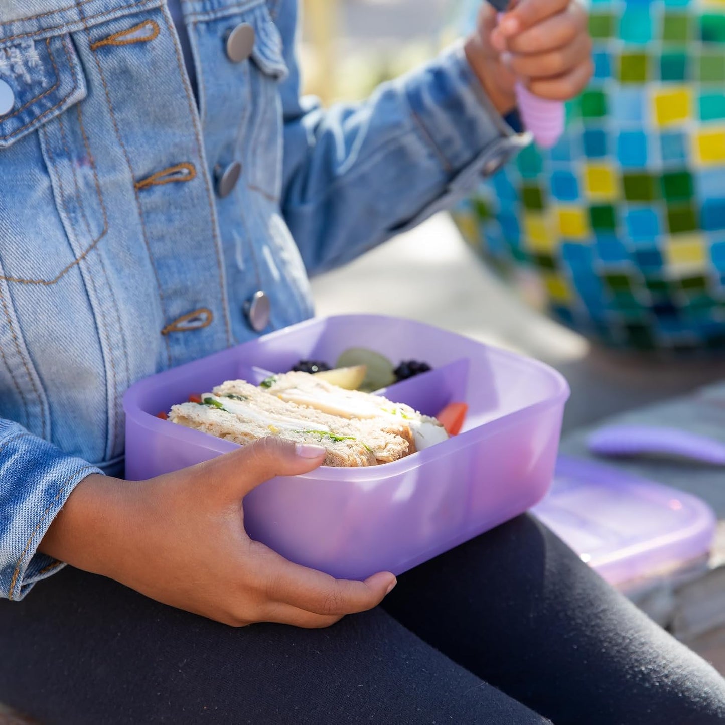 Bumkins Snack/Lunch Bento Box for Kids and Adults, 3 Compartment Container, Leak Proof Lid, for Portioning, Large Section Can Hold Sandwich, Food-Safe LFGB Platinum Silicone, Microwave-Safe, Pink