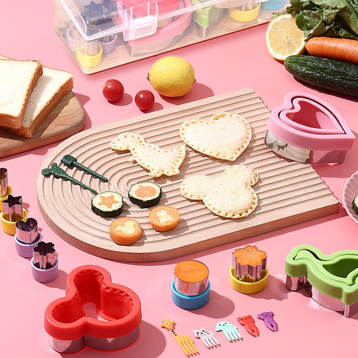 Uncrustable Sandwich Cutter, Sandwich Cutters for Kids Lunch, 43 Pcs Kids Sandwich Cutter and Sealer Set with Storage Case, Crustless Sandwich Cutters Shapes for Girl Boy Lunch & Bento Box Accessories
