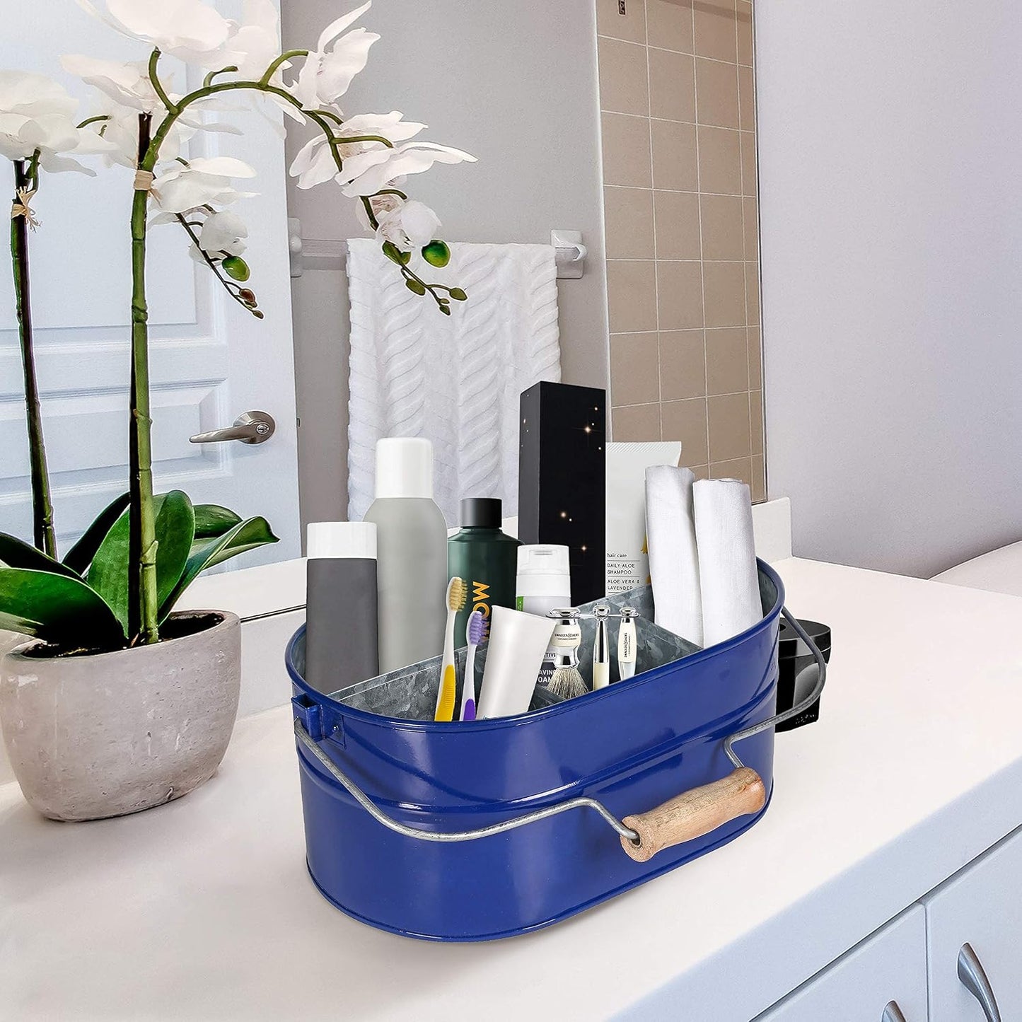 Alpha Living Home Galvanized Metal Utensil Caddy - Rustic Farmhouse Organizer Metal Garden Caddy with 4 Compartments and Wooden Handle for Kitchen, Buffet & Outdoor Events (Silver)