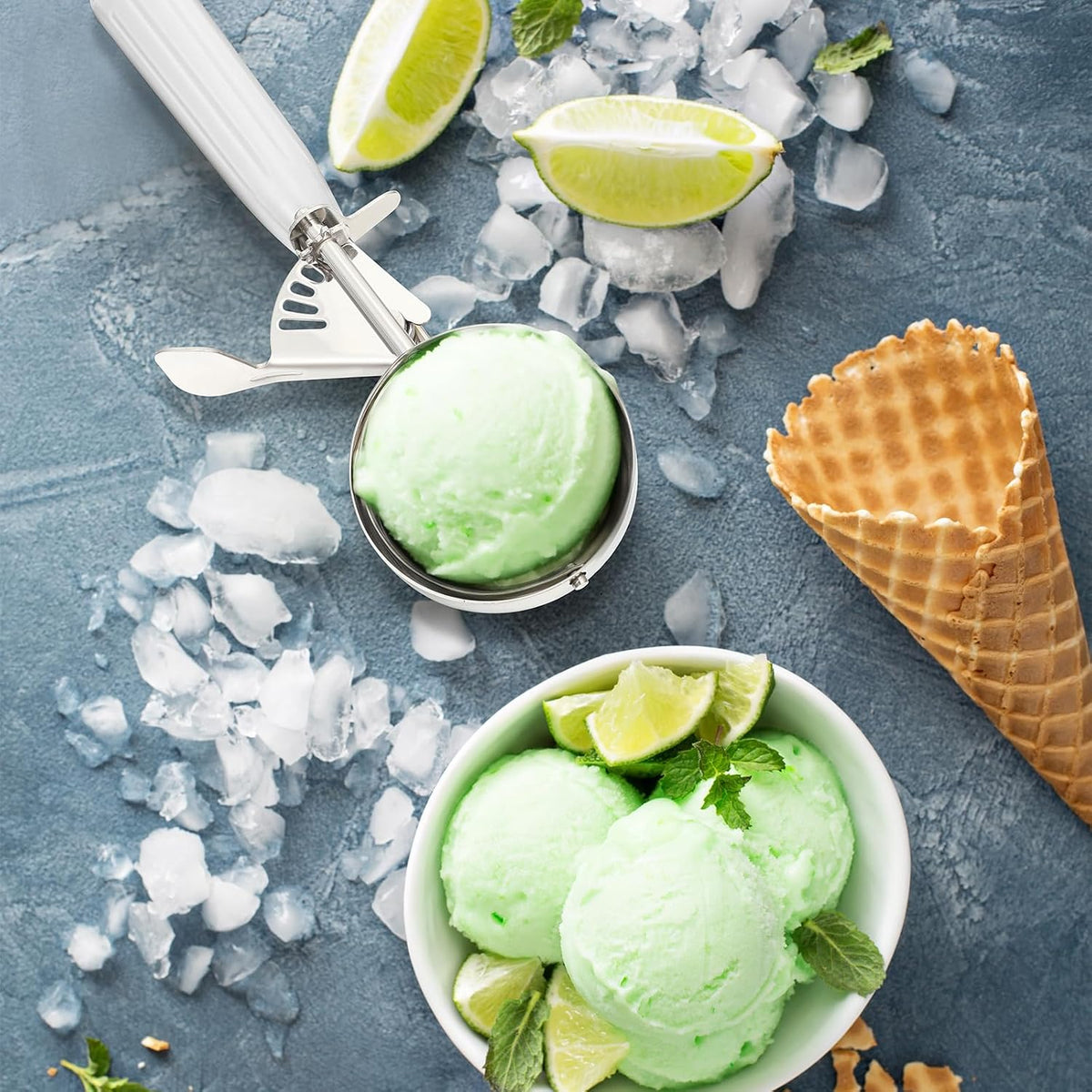 Reallnaive Ice Cream Scooper with Trigger, 4 oz, Gray