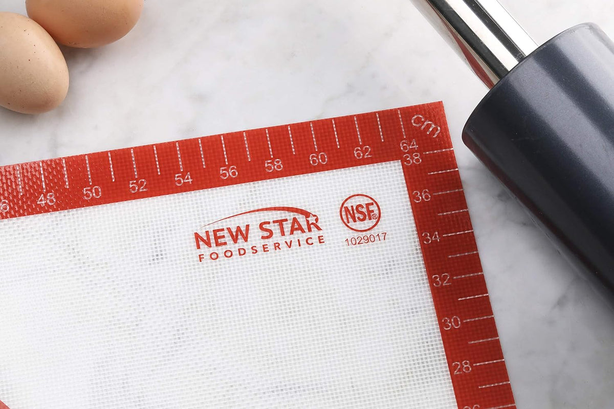 New Star Foodservice Silicone Pastry Mat, 16 x 26 Inch