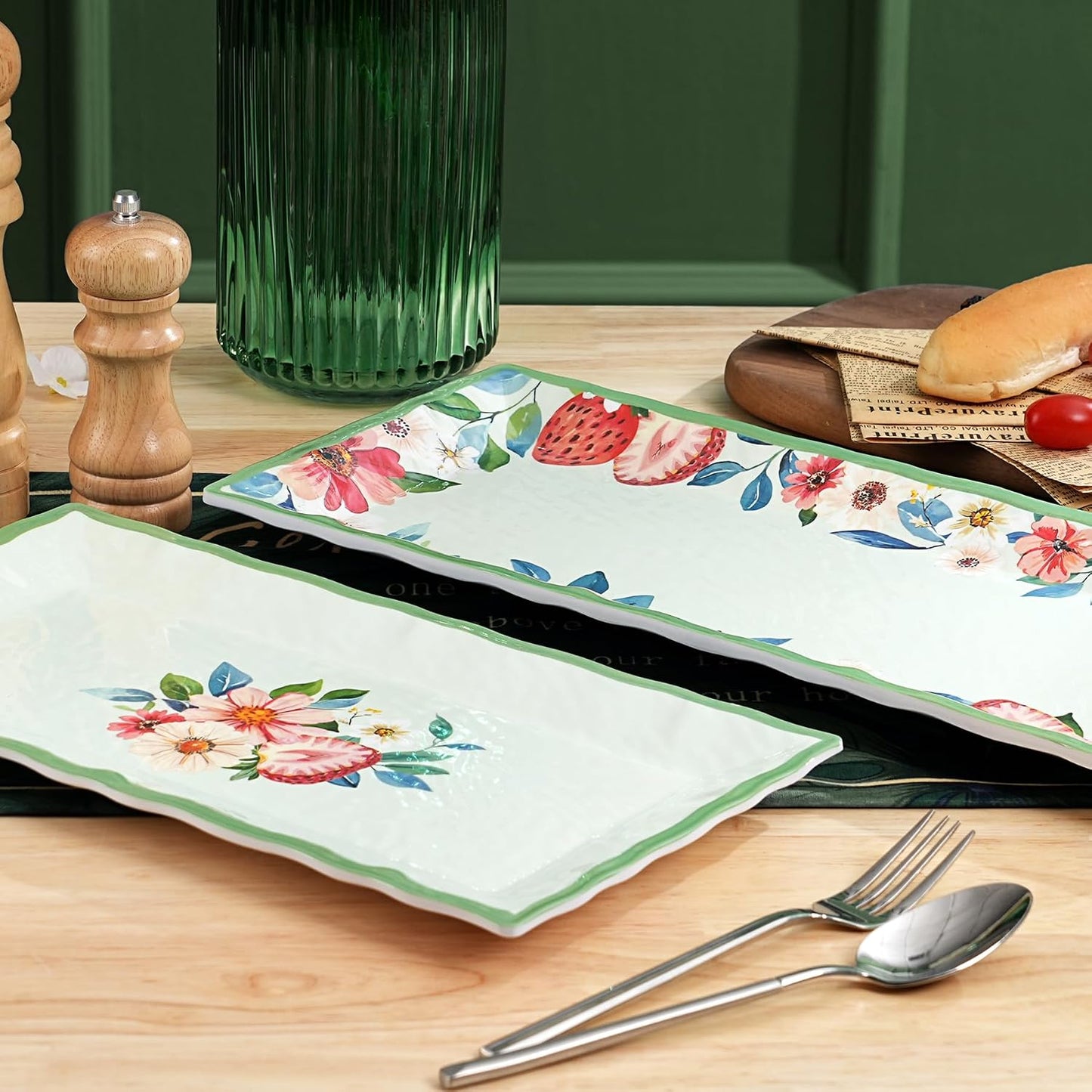 2 pcs Melamine Tray Set with Strawberry Design, 19 Inch and 14.5 Inch Large Serving Plates, Unbreakable Dinnerware for RV, Camping, Party, Easy Clean