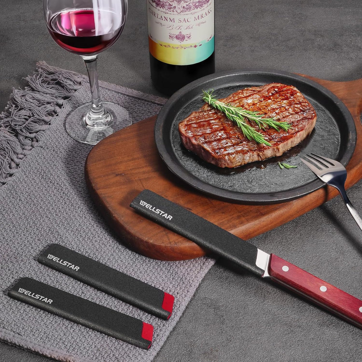 WELLSTAR Knife Edge Guards 8 Inch, Universal Blade Covers, BPA Free ABS Protective Blade Sheaths, Non-Scratch Felt Lining Kitchen Knives Covers (Knives not included)