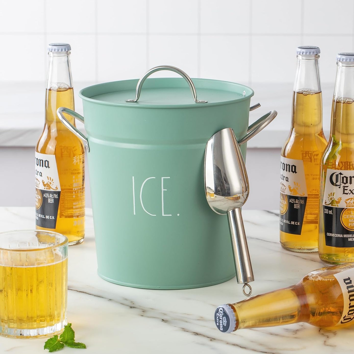 Rae Dunn Ice Bucket with Scoop - Stainless Steel Bucket with Handle, Lid and Ice Scooper - 4 Qt. Storage Bin for Ice Cubes for Bars, Parties, Backyard Barbeques, Picnics, and Camping (Black)