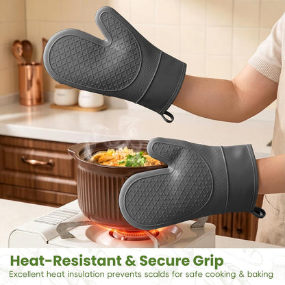 Silicone Oven Mitts,Heat Resistant, Oven Gloves with Soft Lining,Universal Fit Heat Resistant Kitchen Gloves for Baking, BBQ, Cooking and Grilling (Khaki)