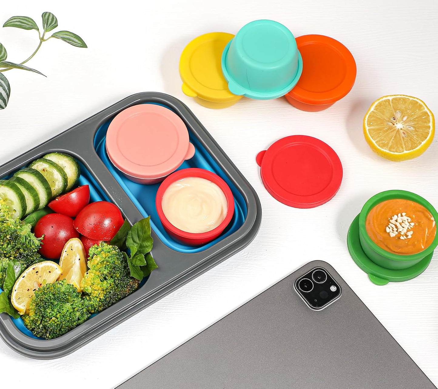 Webake 3" Silicone Pinch Bowls for Cooking Prep, 2oz Small Dipping Bowls Sauce Condiment Containers with Lids, BPA Free Set of 8