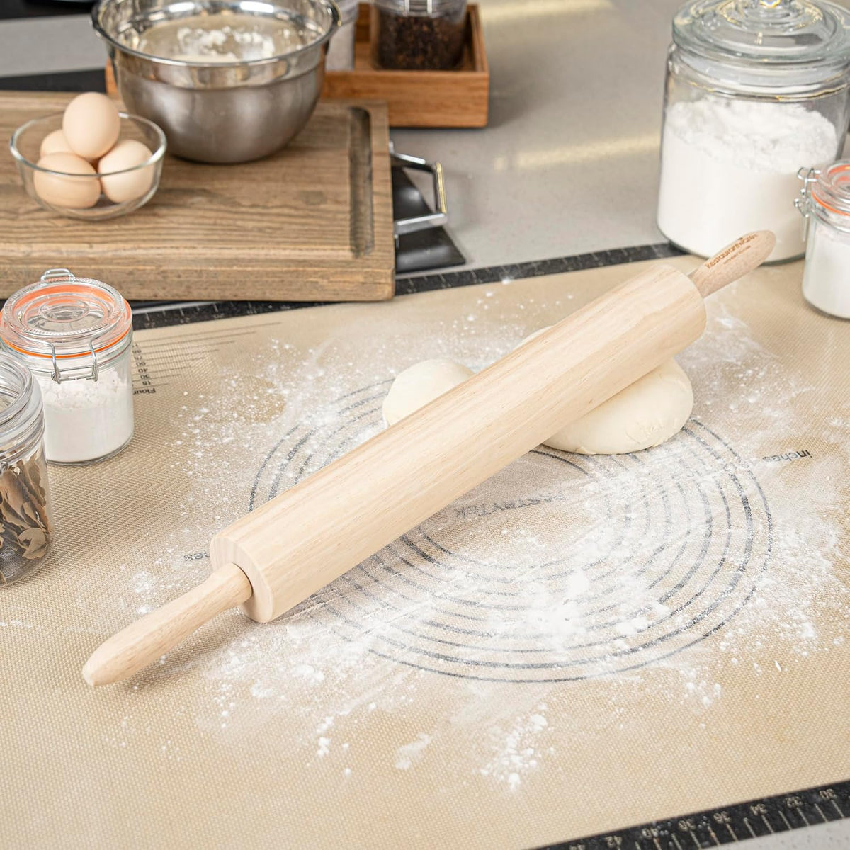 Restaurantware 12 in Wood Beech Asian Dowel Rolling Pin