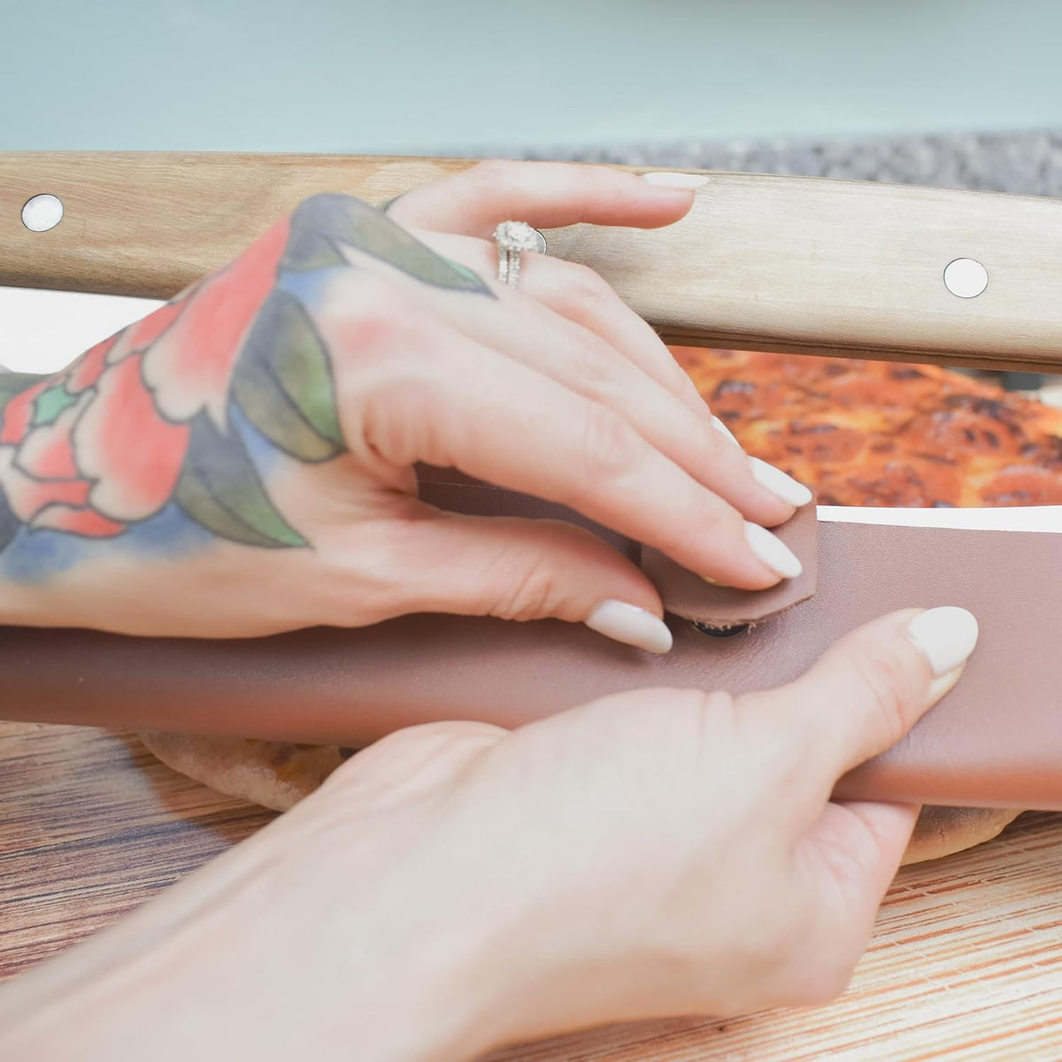 Lamson 14 In Pizza Cutter Rocker Blade with Walnut Handle