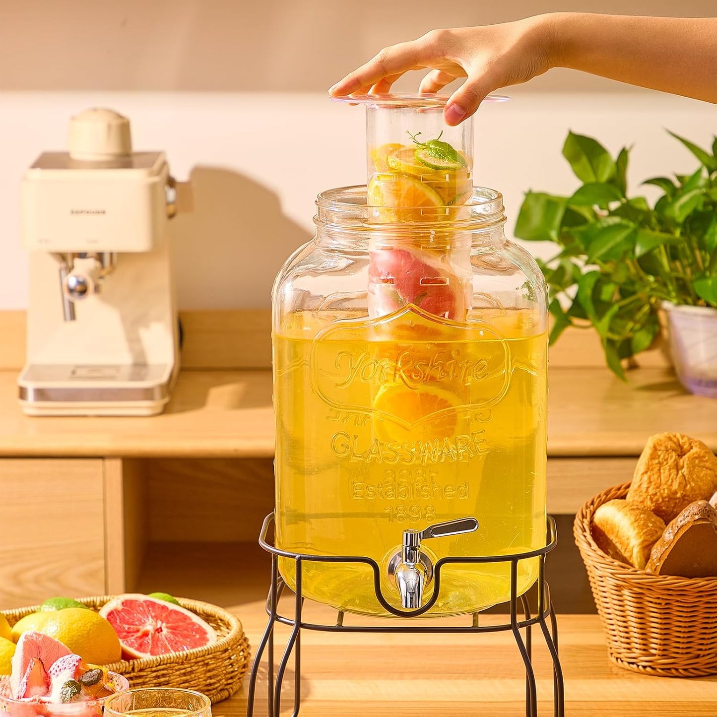 1 Gallon Glass Drink Dispensers for Parties, 2 Pack Beverage Dispenser with Stand, Fruit Infuser & Leakproof Stainless Steel Spigot, Juice Dispenser for Lemonade, Iced Tea, Sun Tea & Infused Water
