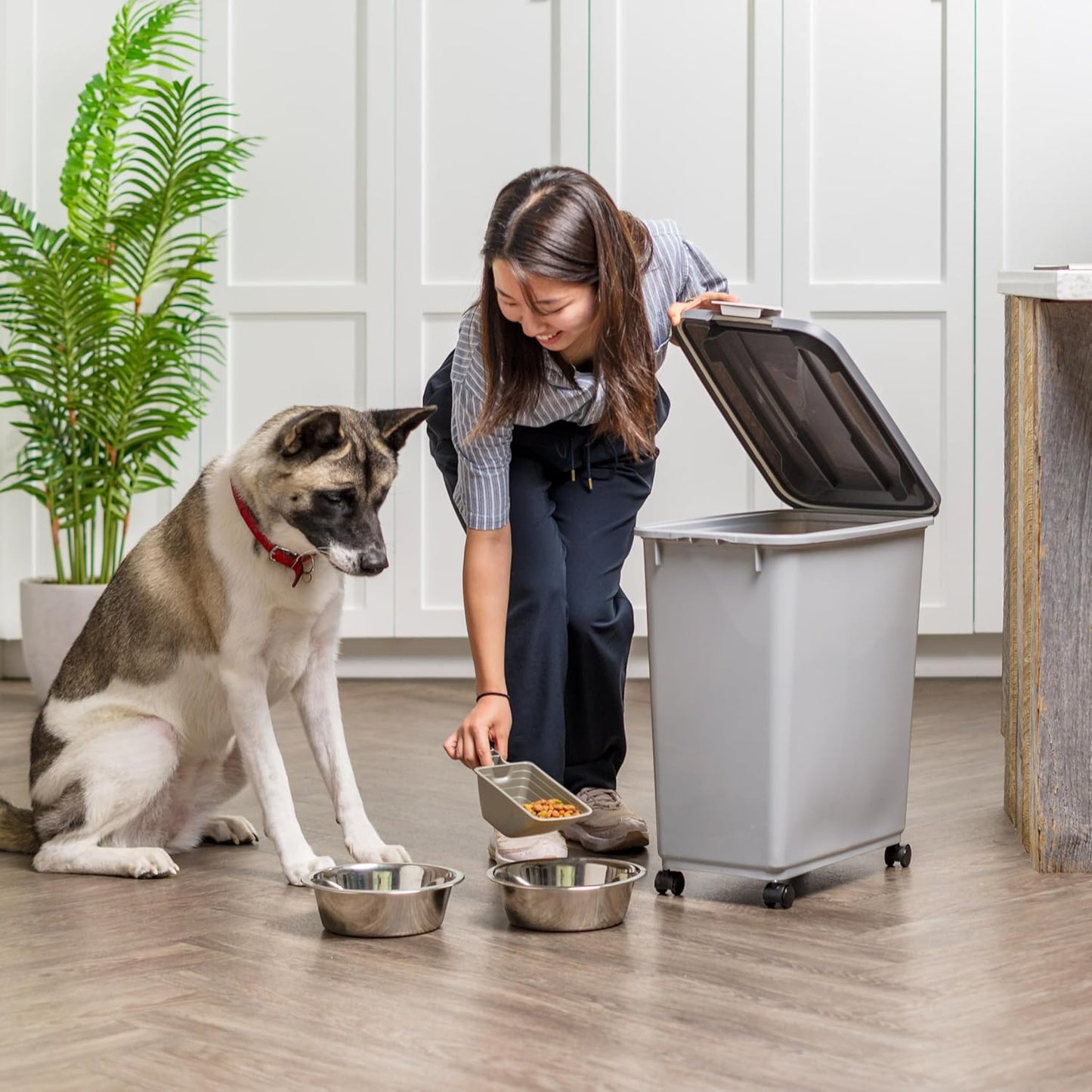 IRIS USA Dog Food Storage Container with Wheels, Airtight Lid, 2-Cup Scoop, Up to 30 Pounds Pet Food Storage, Built in Scoop Storage in Lid, Versatile Pet Food Bin, Portable, BPA Free, Gray/Dark Gray