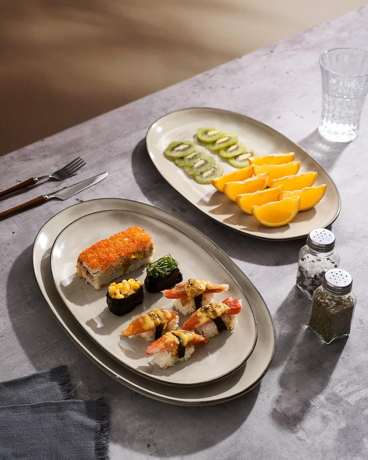 famiware Serving Platter, Oval 15.59/14.3/12.9inch Serving Dishes for Entertaining, Serving Bowls, Microwave Safe, Stoneware Serving Trays for Party, Food, Turkey, Cheese, Ocean Series, Vanilla White