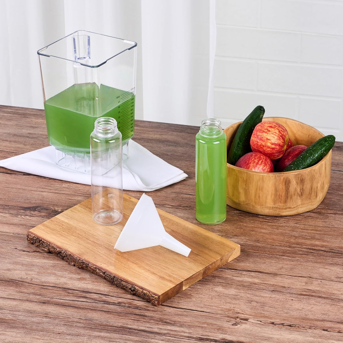Restaurantware 8 oz White Plastic Funnel