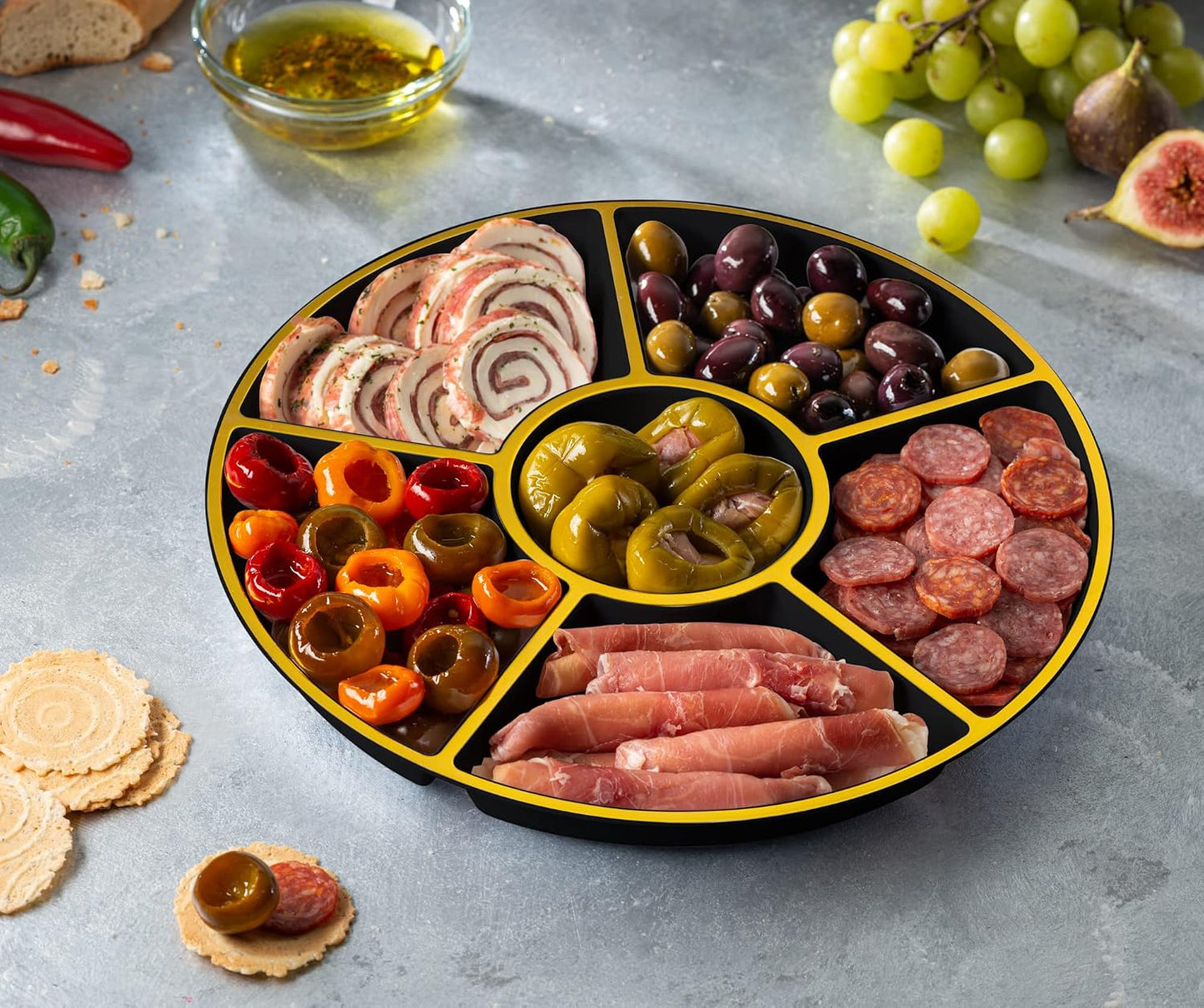 Plasticpro 6 Sectional Round Plastic Serving Tray/Platter (4, Clear)