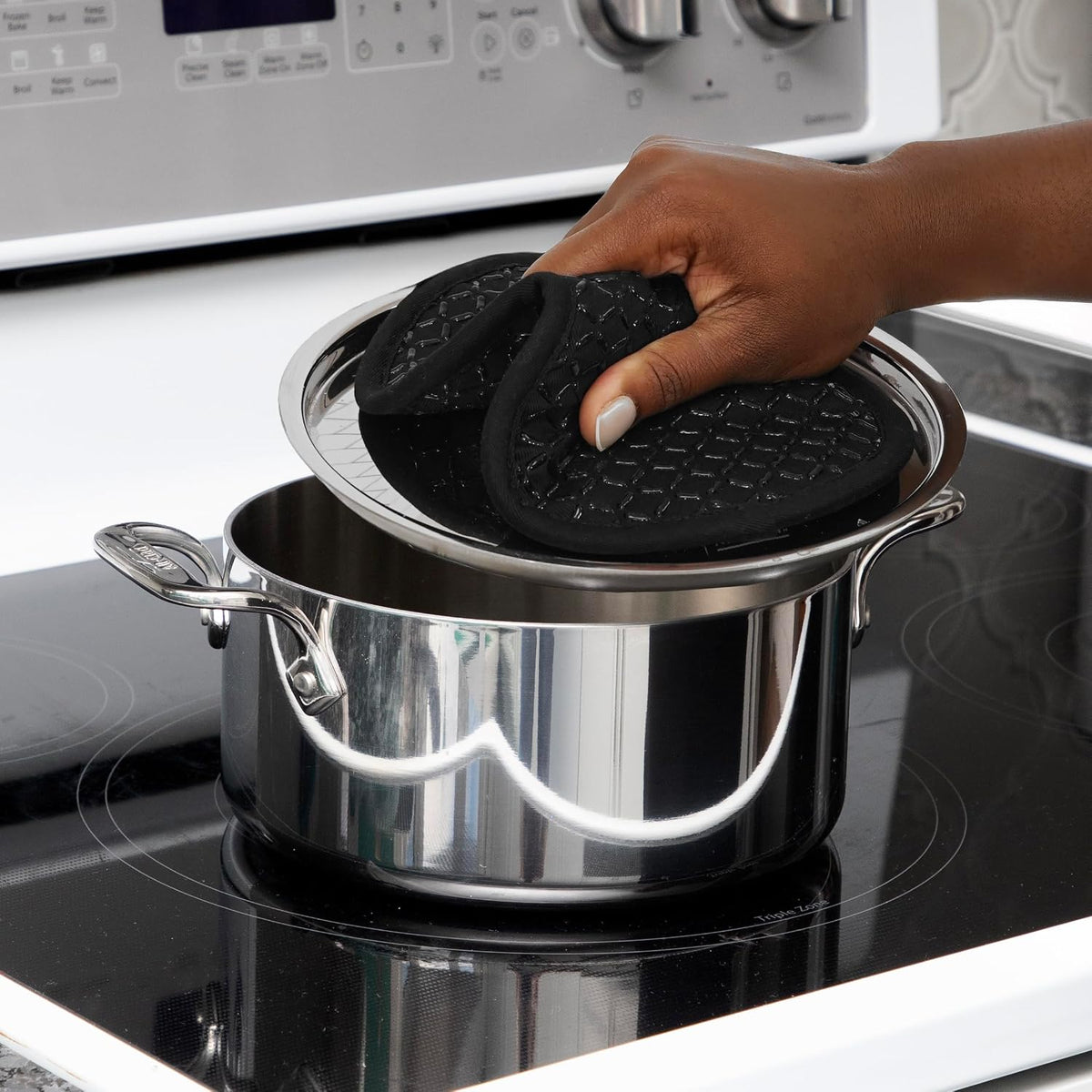 All-Clad Premium Pot Holder: Heat Resistant up to 500 Degrees - 100% Cotton, 10"x8" Hot Pad for Kitchen and Barbecue, 2-Pack, Indigo