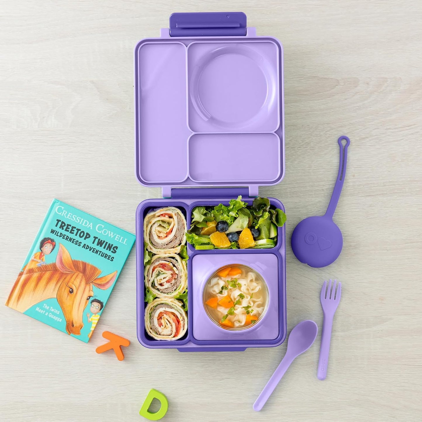 Omie OmieBox Kids Utensils Set with Case - 2 Piece Plastic, Reusable Fork and Spoon Silverware with Pod for Kids (Mint Green)