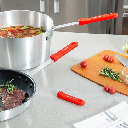 Restaurantware Silicone Pan Handle Cover Set 1-Count Heat-Resistant Removable Pan Handle Grips, Ergonomic Non-Slip Green Handle Protectors for Fry Pans and Sauce Pans