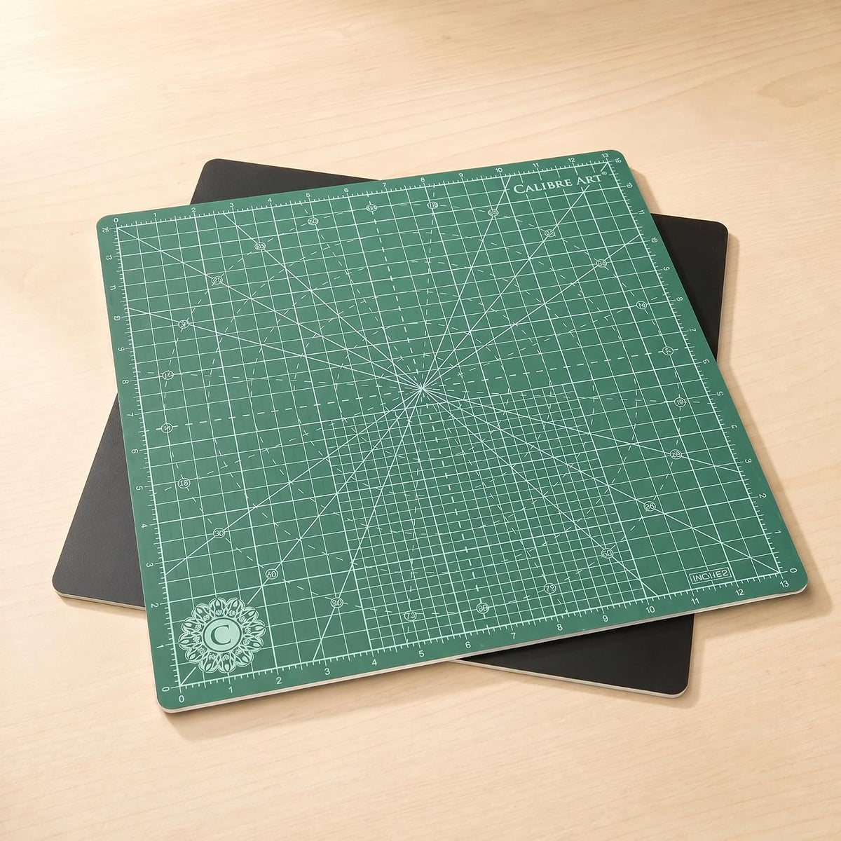 Calibre Art Rotating Self Healing Cutting Mat 18x18 (17" Grid), Quilting
