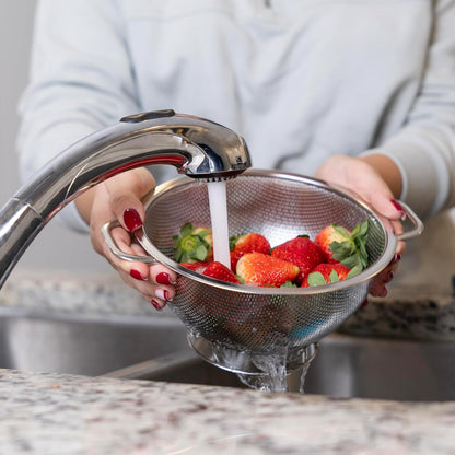 Fox Run Stainless Steel Colander, 4.7 Quart Over The Sink Pasta Strainer