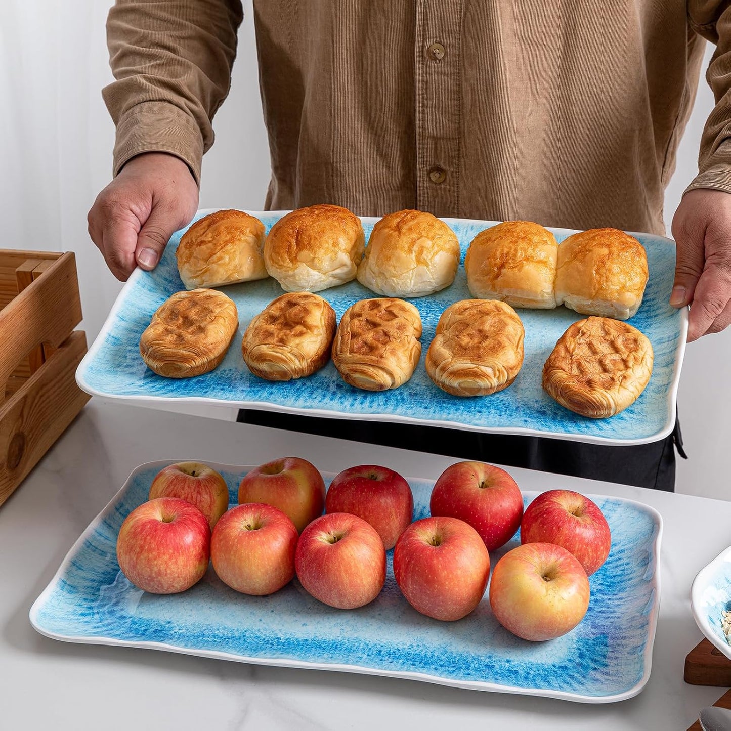 Melamine Serving Platters, set of 2, 17" x 10" Large Reusable BPA Free Rectangular Party Tray/Platters for Serving Appetizers, Fruits On Christmas and all Occasions,Red