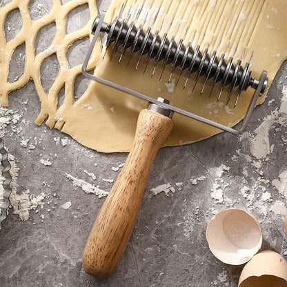 Stainless Steel Dough Lattice Top Cookie Pie Pizza Bread Pastry Crust Roller Cutter Holder Wooden Handle, Lattice Dough Cutter for Fishnet Crust