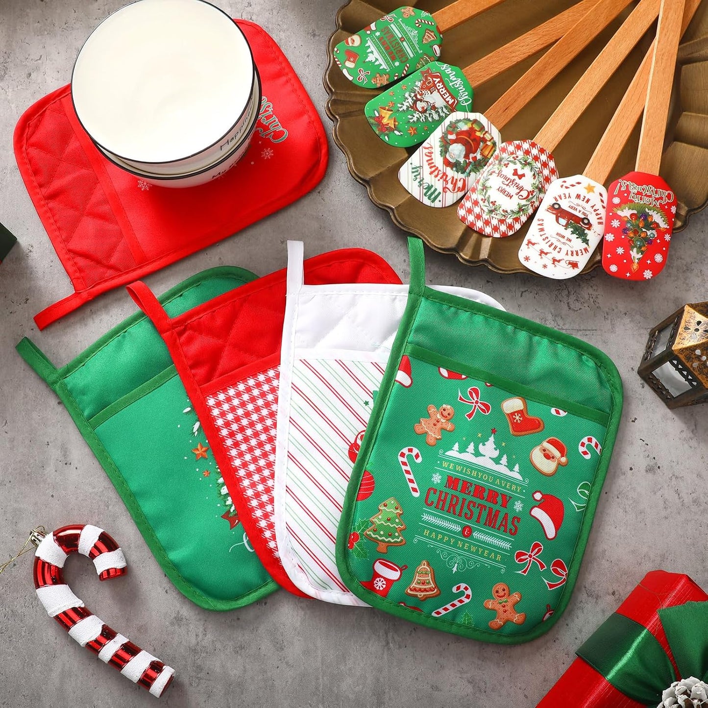 Zhehao 12 Pcs Christmas Silicone Spatulas Pot Holders Set Heat Resistant Pot Holders with Pocket Baking Gifts for Christmas Gift Party Supplies (Vibrant Christmas Style)