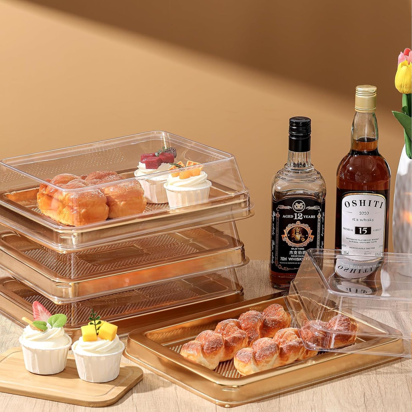 Tessco 12 Pcs Plastic Serving Trays with Lids Disposable Catering Trays 12.4 x 9.45 x 2.76 Inch Reusable Plastic Party Platters Charcuterie Board Box with Lids for Cookie Sandwich Christmas(Black)