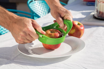 Zyliss Apple Divider – Stainless Steel Ultra-Sharp 8-Slice Apple Corer and Cutter – Ergonomic BPA-Free Handles – Thick Riveted Blades – Dishwasher Safe Apple Slicer – Green