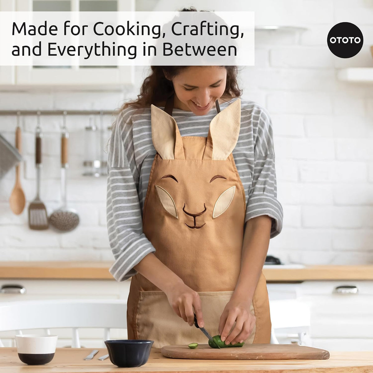 New - OTOTO Batlicious Oven Mitts and Pot Holders Sets - Heat Resistant Trivets for Hot Dishes, Cooking Goth Kitchen Decor, Cute Accessories, Pot Holders, Spooky Halloween Bat Moon Witchy Gifts