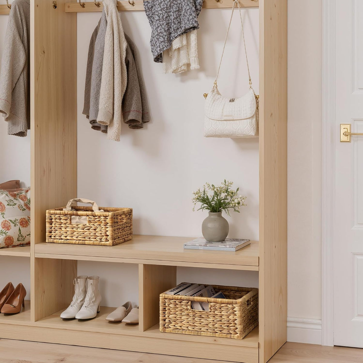 StorageWorks Wicker Basket for Organizing, Pantry Organizer with Wooden Frame, Water Hyacinth Storage Basket for Shelves