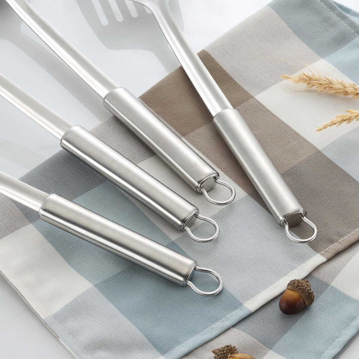 Pleafind 𝟑𝟑% 𝐎𝐅𝐅 Cooking Utensils Set - 4 Pcs Stainless Steel Kitchen Utensils Set with Solid Turner, Slotted Turner, Serving Ladle, Slotted Spoon, Wok Utensils Set with Heat Resistant Handle