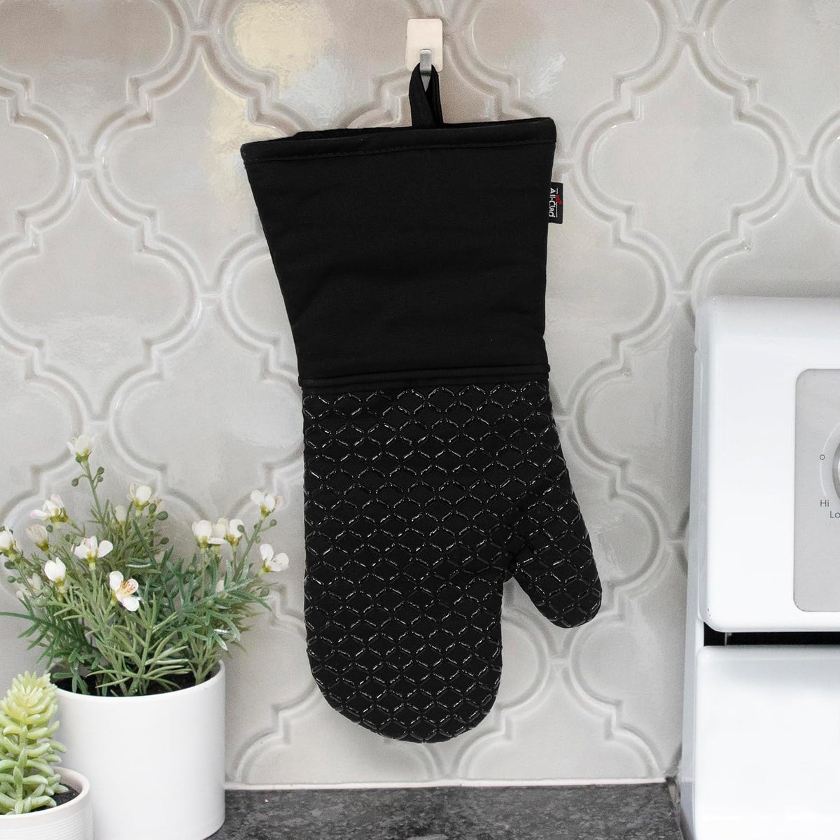 All-Clad Premium Pot Holder: Heat Resistant up to 500 Degrees - 100% Cotton, 10"x8" Hot Pad for Kitchen and Barbecue, 2-Pack, Indigo