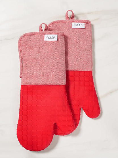 Sur La Table Kitchen Essentials Set of 2 Silicone Oven Mitts, Heat Resistant to 550°F (Green)
