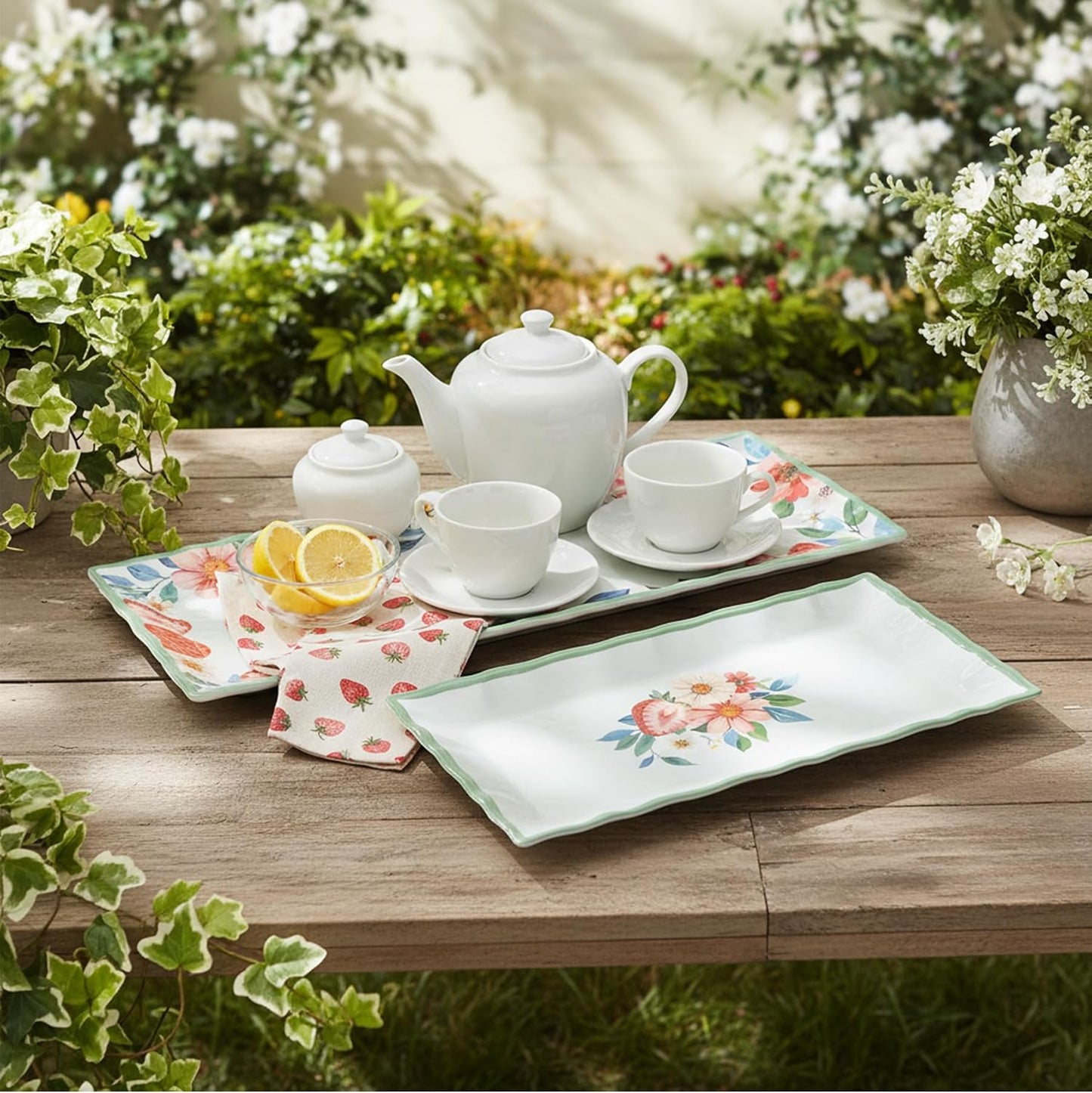 2 pcs Melamine Tray Set with Strawberry Design, 19 Inch and 14.5 Inch Large Serving Plates, Unbreakable Dinnerware for RV, Camping, Party, Easy Clean