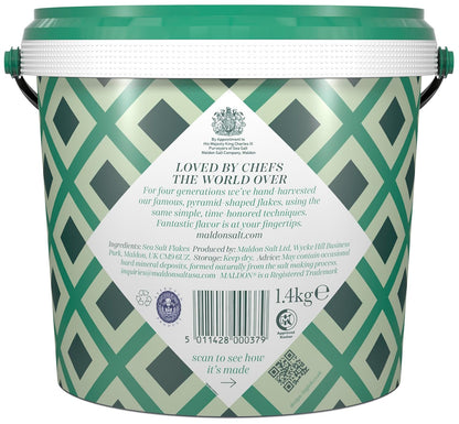 Maldon Salt, Sea Salt Flakes, 20 oz (570 g), Resealable Tub – Kosher, Natural, Unique Gourmet Pyramid Shaped Salt Flakes, Perfect for a Wide Range of Dishes, Hand-Harvested for Four Generations