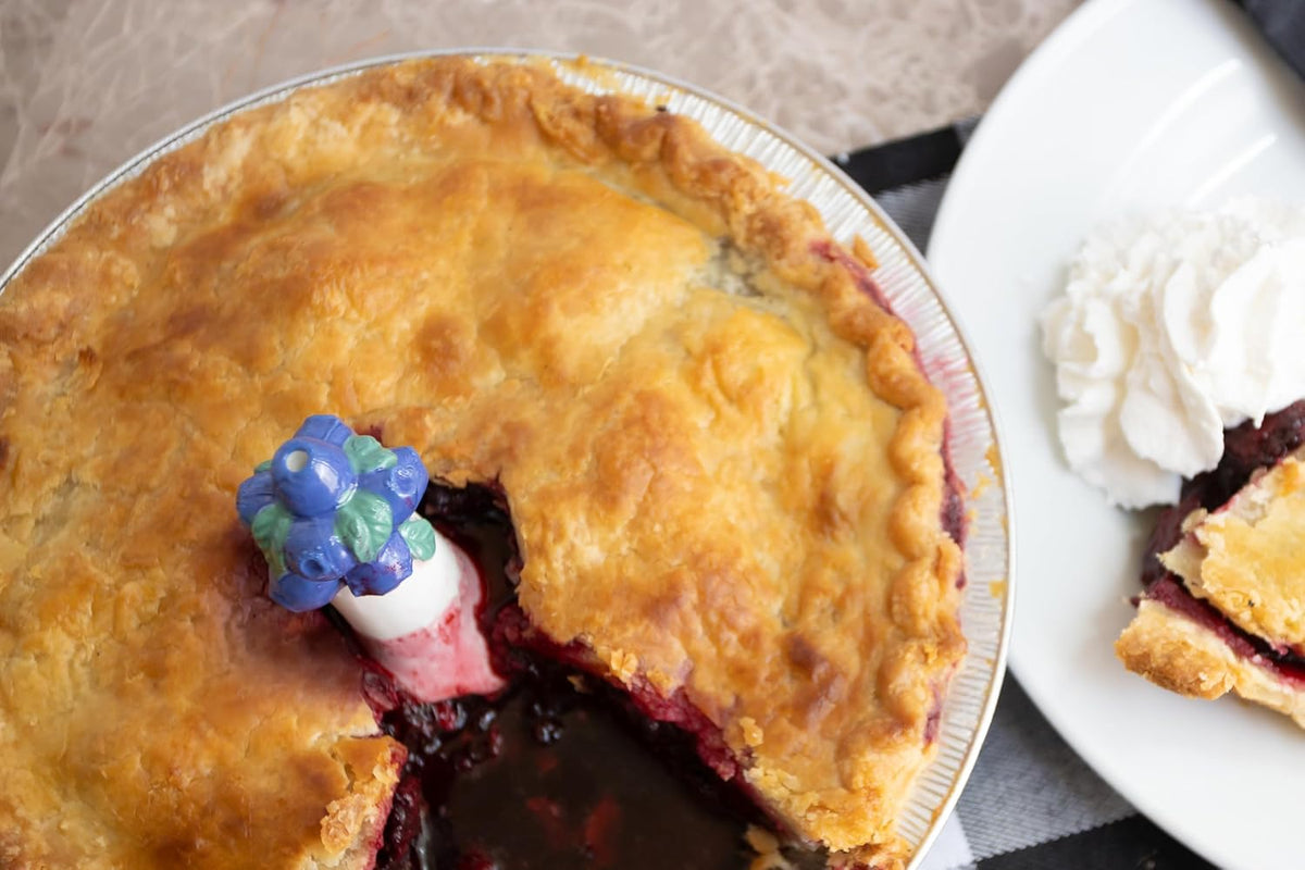 Fox Run Blueberry Pie Vent, Pie Bird for Baking